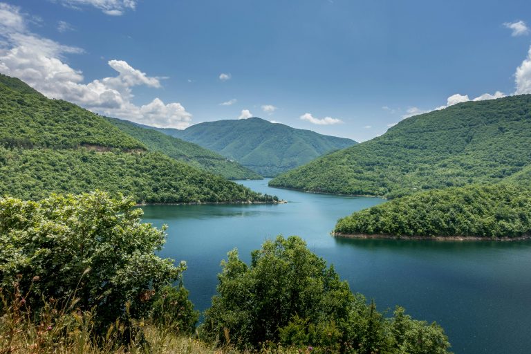 Off Road Camper Ratings: Top Features & Durability Guide