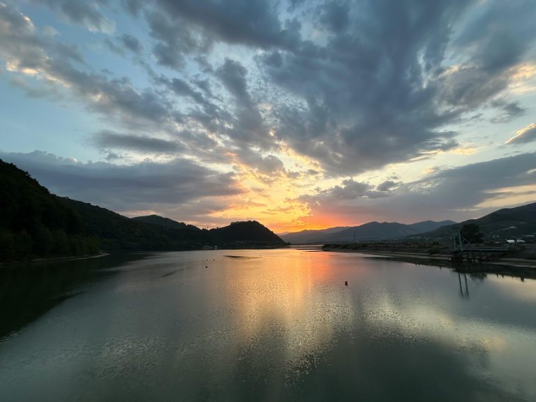 Extreme Off Road Camper Guide: Setup, Gear & Routes