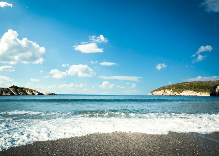 Checking Trailer Tire Pressure: Safety & PSI Guide