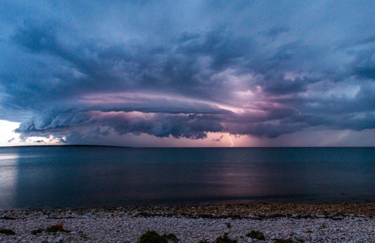 How to Use Trailer Mirrors Safely: Step-by-Step Guide